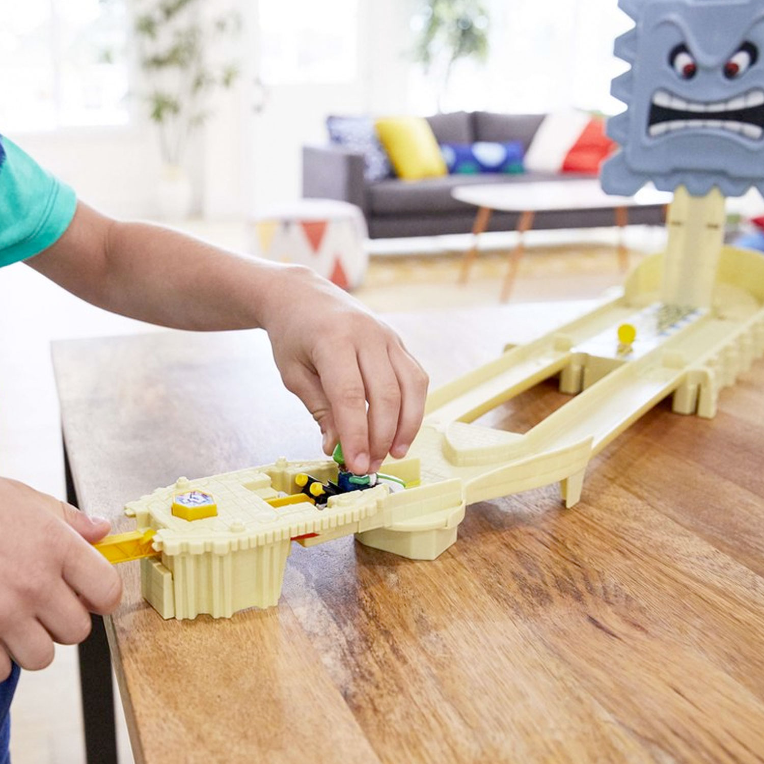 Hot Wheels Mario Kart Nemesis Track Set Thwomp 10